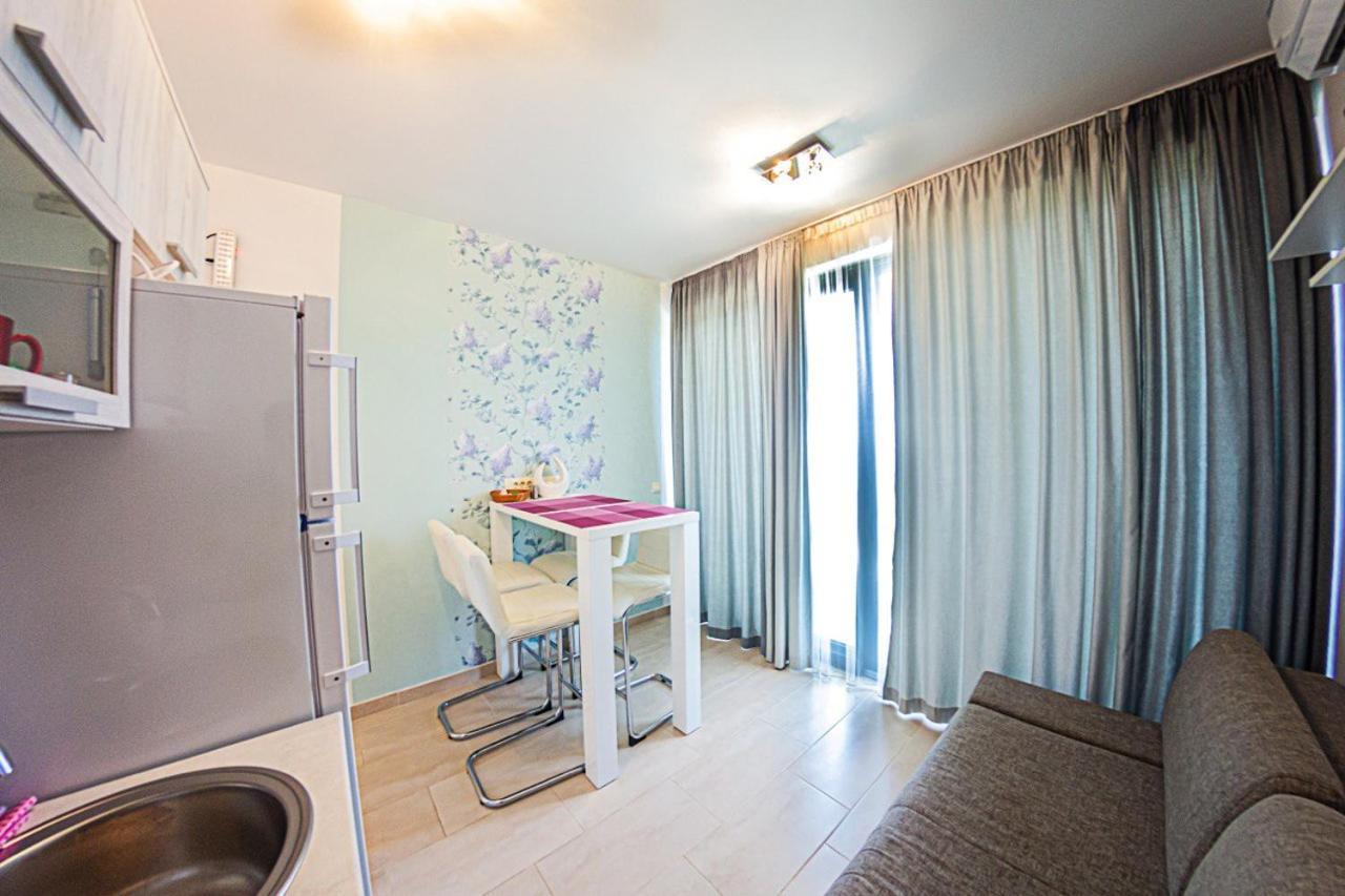 Apartment Superseaview Sutomore Exterior photo