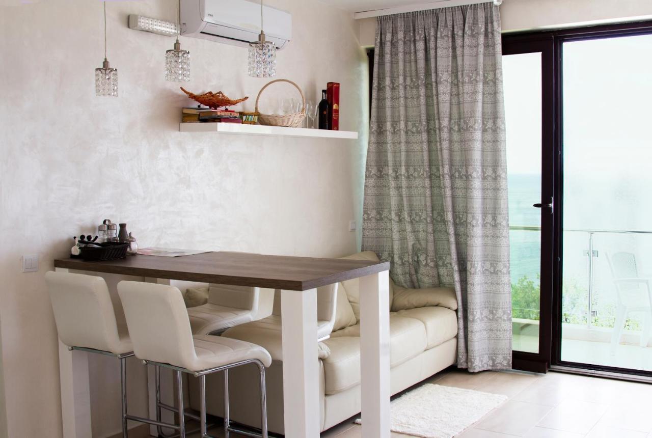 Apartment Superseaview Sutomore Exterior photo